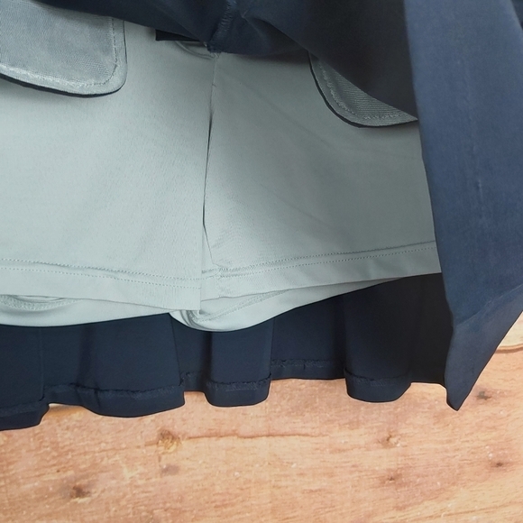 🍄3/50$🍄 NIVO by Lanctôt Golf Tennis blue skort size 8 - Picture 2 of 9